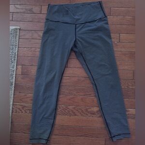Lululemon Wunder Under Size 10